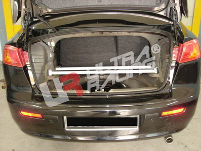 Anti-Hopping-Leiste oben Hinten Mitsubishi Lancer 07+ 4 Punkte - U-211427 - UR-RE4-441P - 3661768649886