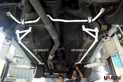 Renfort en H/ barre de cadre Avant Nissan S13 89-94  2x4 points - U-211541 - UR-SD8-672P - 3661768650950