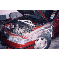 Barre anti-rapprochement supérieure Avant Honda Accord 94-97 2D  3 points