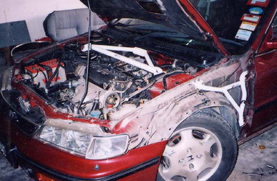 Barra di gamba superiore anteriore Honda Accord 94-97 2D  3 punti - U-211651 - UR-TW3-673 - 3661768652008