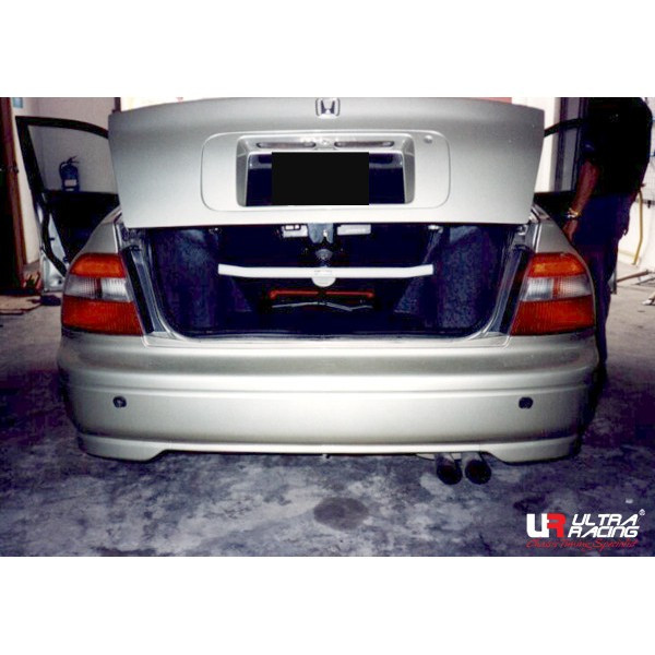 Barre anti-rapprochement supérieure Arrière Honda Accord 94-97 2D - U-219822 - UR-RE2-024A - 3661768660607