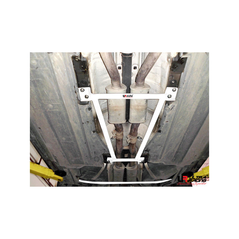 Renfort inférieur latéral central et arrière Audi A6 10+ 2.5T  4 points - U-223444 - URCN-ML4-2487 - 3661768669327