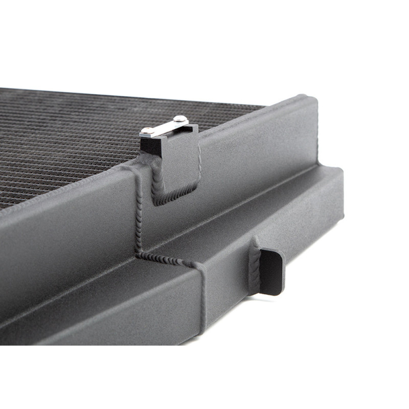 Radiateur de suralimentation Toyota Supra A90 BMW Z4 - FO-FMCCRAD12.N - FMCCRAD12-BLA