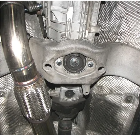 Getriebehalterung 034Motorsport Density line / 6-Gang-Schaltgetriebe und CVT B6/B7 Audi A4/S4/RS4 - 034-509-4001.SD - 034-509-4001-SD