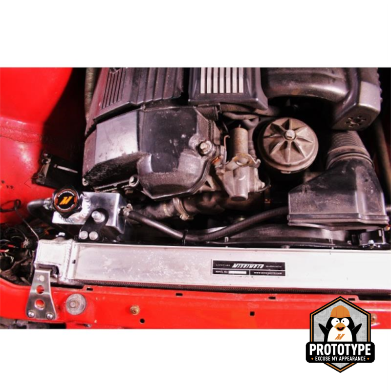 Vase expension Alu Mishimoto BMW E36 6 cylindres M3 Inc. (1992-1999) - MIM-RT-E36-92E.N - MMRT-E36-92EBK