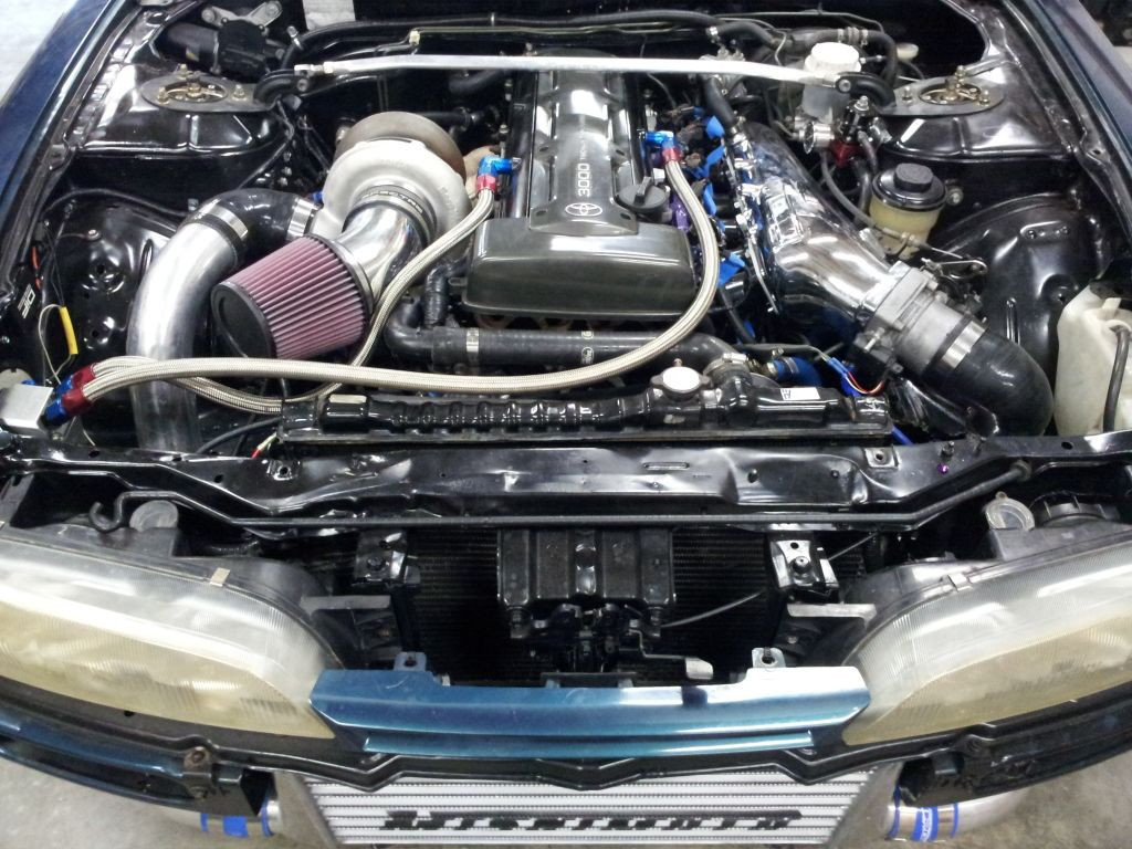 Echangeur universel MISHIMOTO R-Line - MIM-INT-UR.OR - MMINT-URG