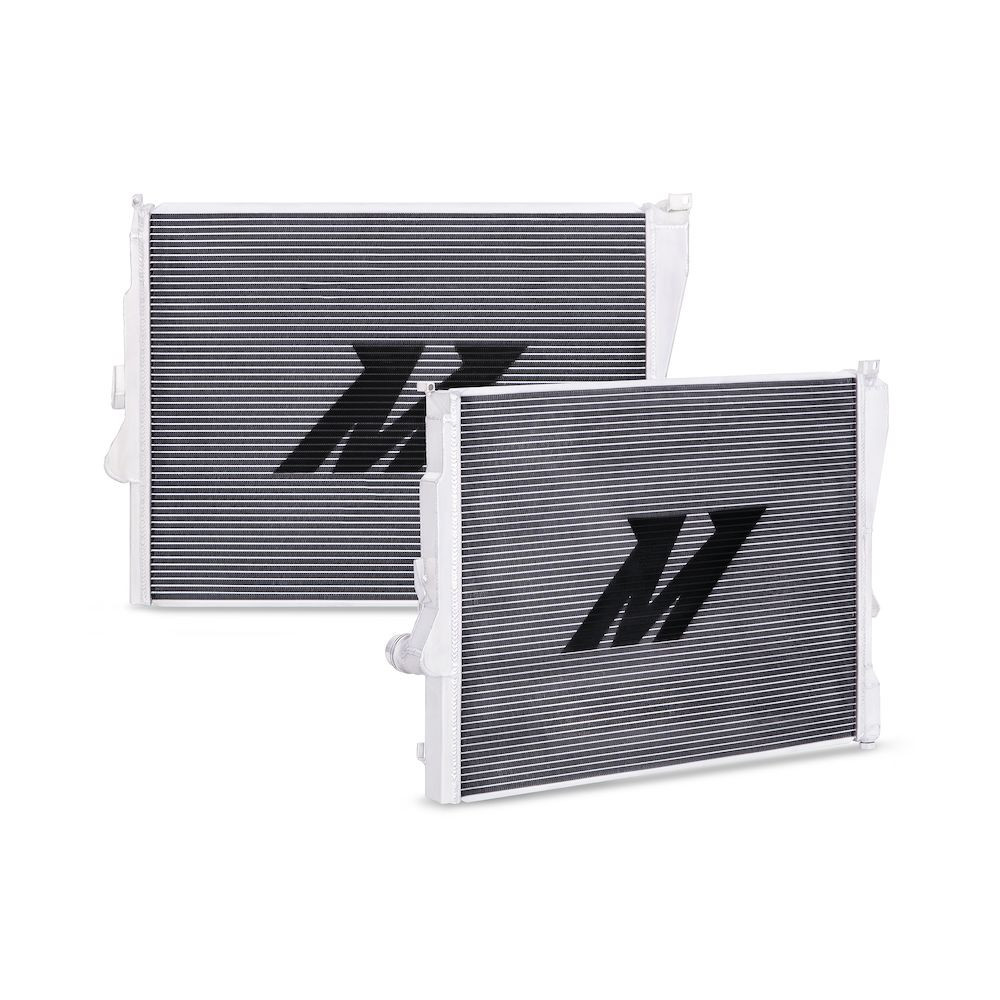 Radiateur d'eau Alu MISHIMOTO BMW E46 BVA Sauf M3 (1999-2006) - MIM-RAD-E46-323A - MMRAD-E46-323A - 3666618727257