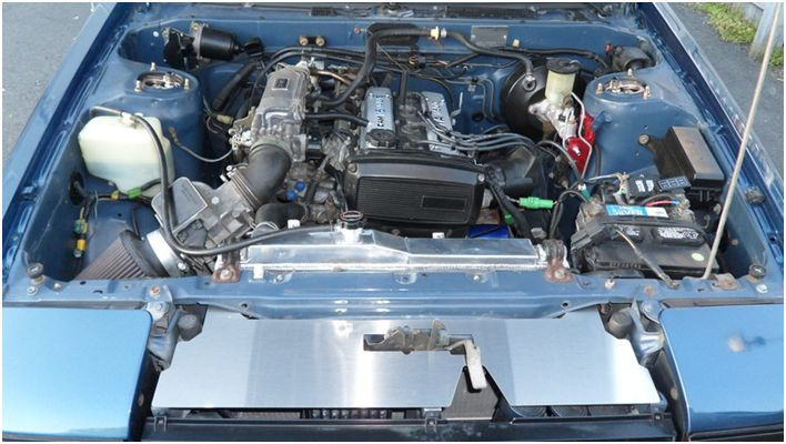 Radiateur d'eau Alu MISHIMOTO Toyota Corolla AE86 (1983-1987) - MIM-RAD-AE86-83 - MMRAD-AE86-83 - 3666618727400