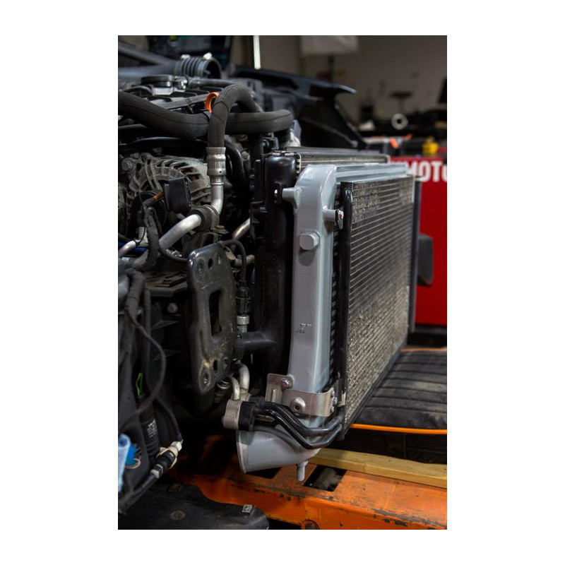 Intercooler Mishimoto Performance pour VW Golf GTI MK5/MK6 et Golf R - MIM-INT-MK6-06 - MMINT-MK6-06 - 3666618727721