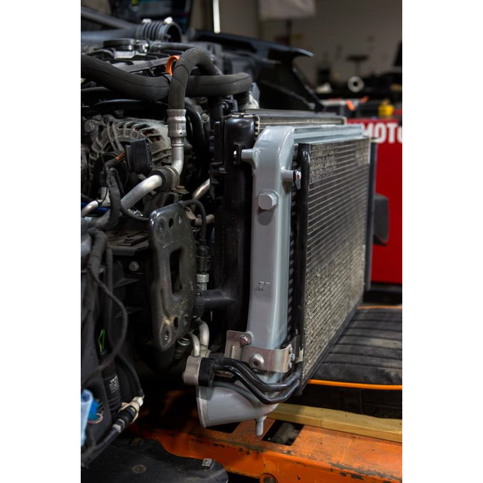 Intercooler Mishimoto Performance pour VW Golf GTI MK5/MK6 et Golf R - MIM-INT-MK6-06 - MMINT-MK6-06 - 3666618727721