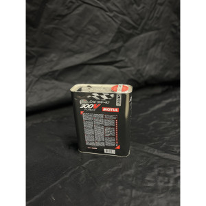 Olio motore Motul 300V Power 5W40 2L ricondizionato