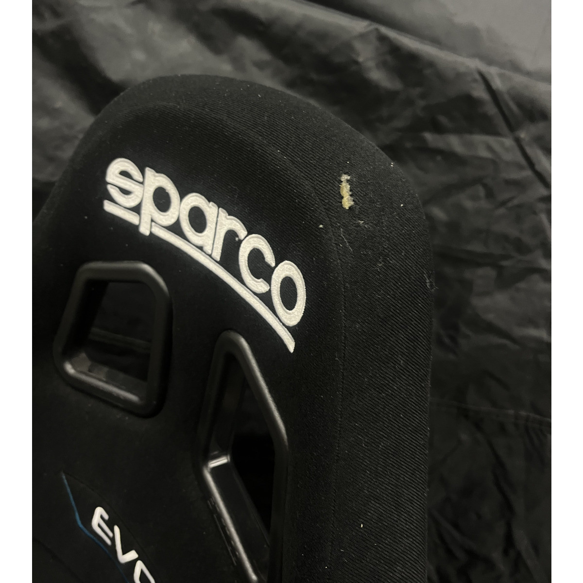 Sparco Evo QRT FIA 31-12-27 Reconditioned Seat - 008007RNR-22 - 008007RNR-22 - 3666618038889
